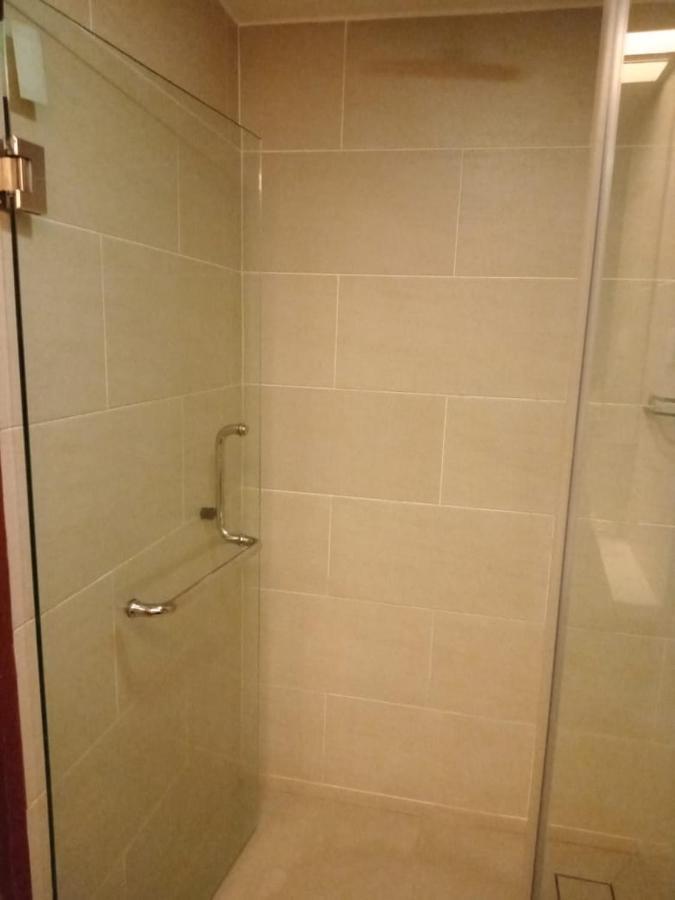 אמפאנג Grand Barakah Hotel מראה חיצוני תמונה